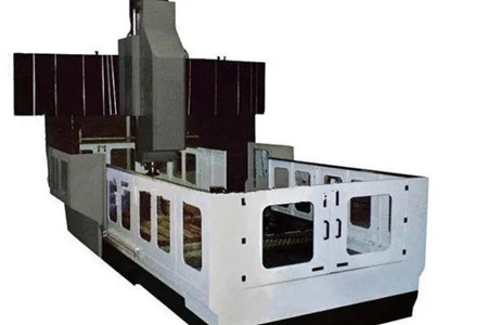 高速龍門銑選用哪種數(shù)控系統(tǒng)？這四點(diǎn)要考慮到！